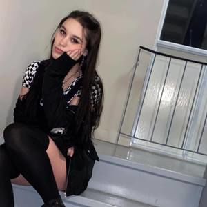 Meet your Posher, Aleisha